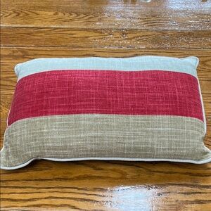Linen blend accent pillow.  Approximately 12” x 18” with feather pillow insert.